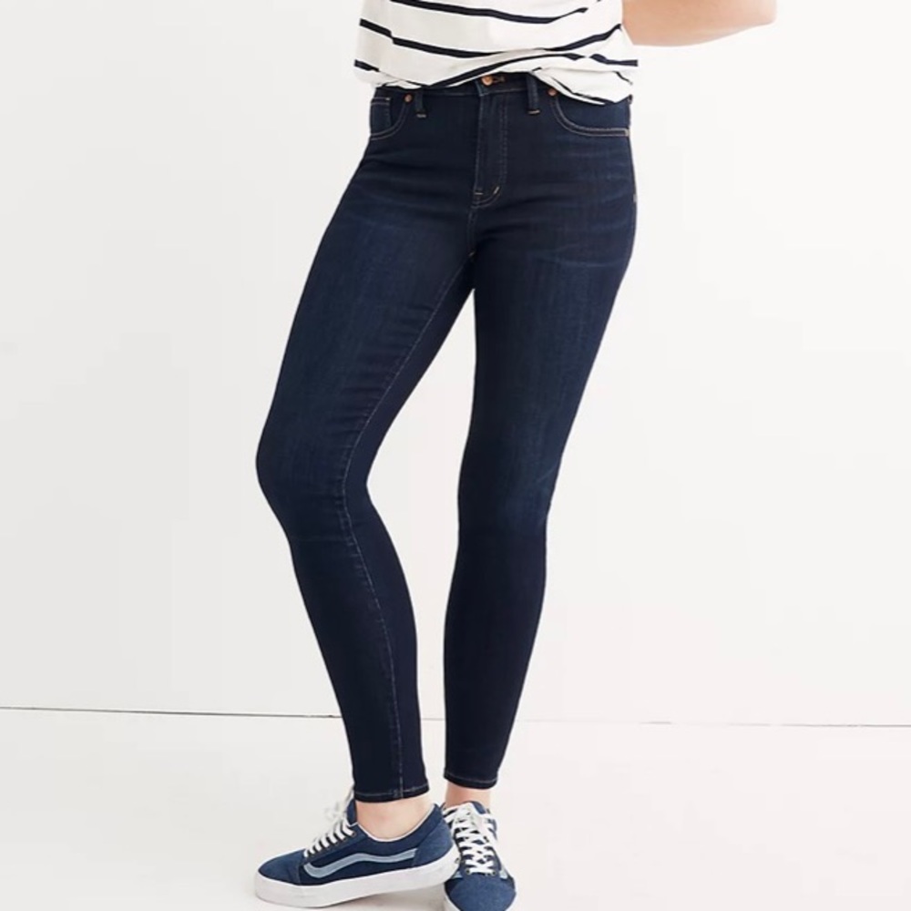 Madewell 9" Mid-Rise Skinny Jeans in Larkspur Wash Size 26